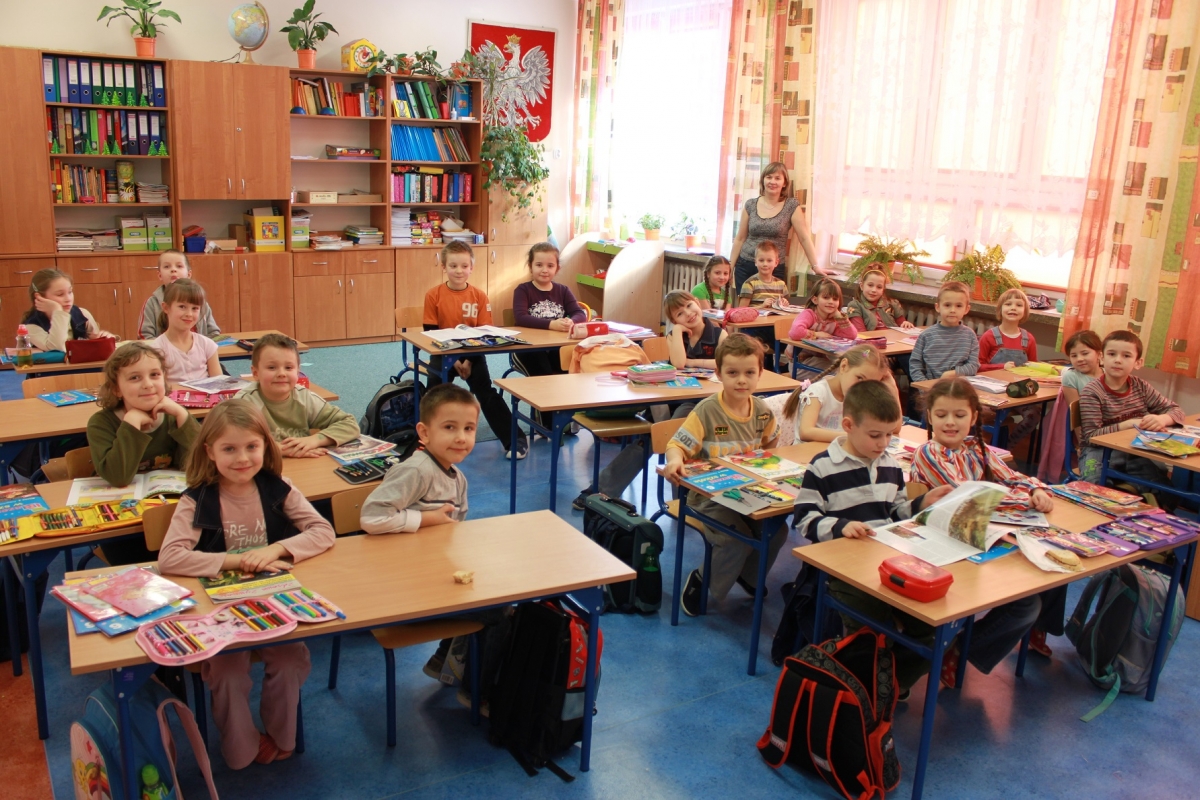 Ba Lan đã tiếp nhận hơn 130.000 học sinh từ Ukraine